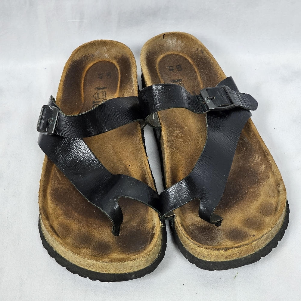 Naot Women's Thong Black Leather Cork Bed Sandal Size 10 US /41Euro